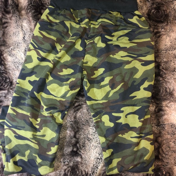 Camouflage joggers - Picture 2 of 2